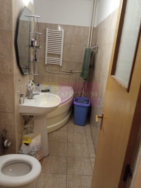 Garsoniera decomandata – Nerva Traian, str. Anastasie Panu