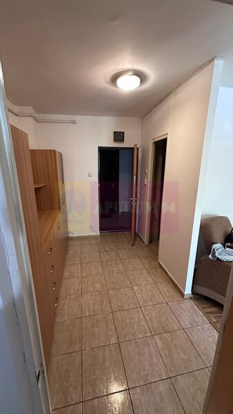 Garsoniera decomandata – Nerva Traian, str. Anastasie Panu